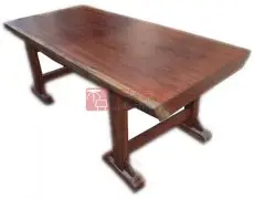 桌子